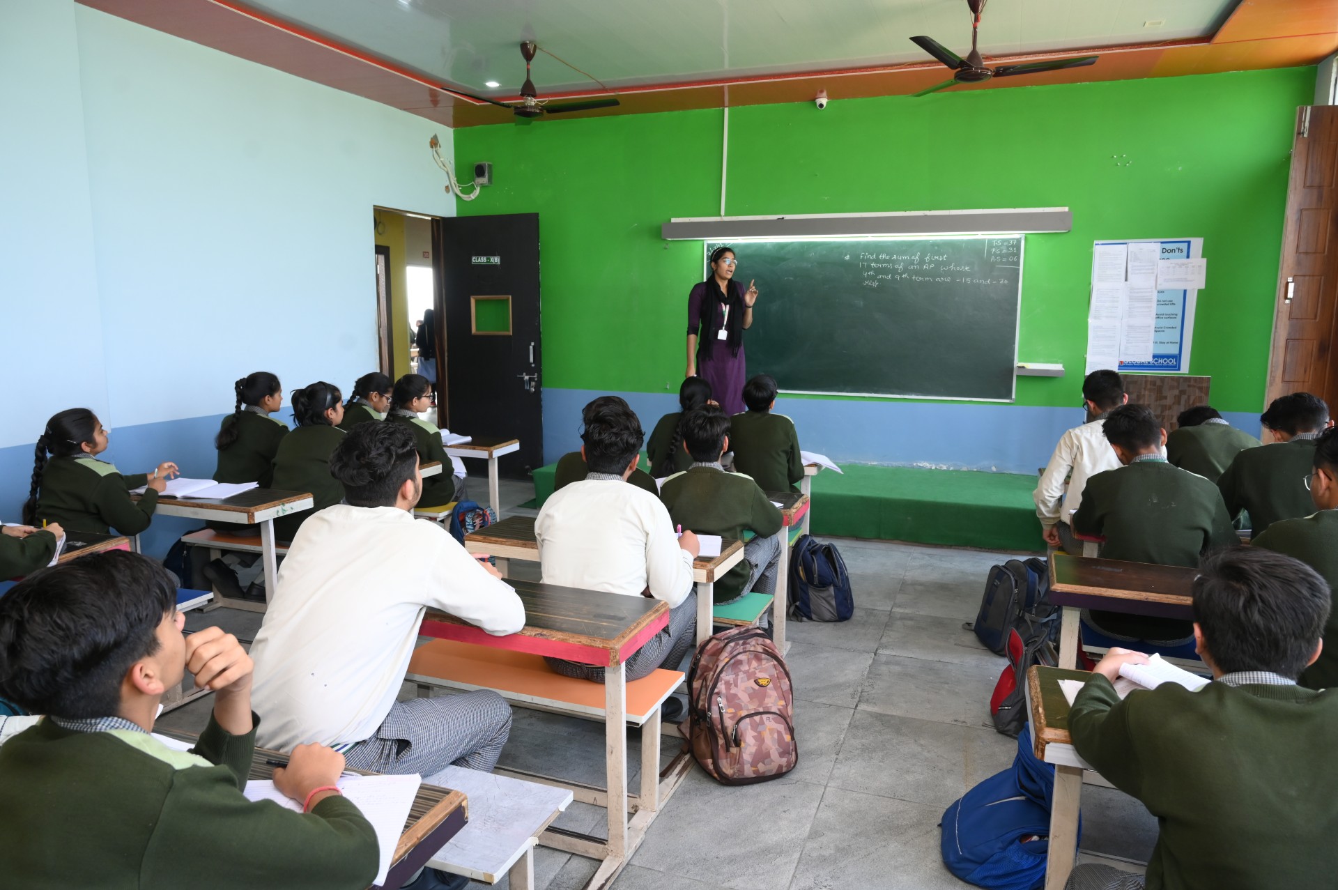 Class room2 (1)